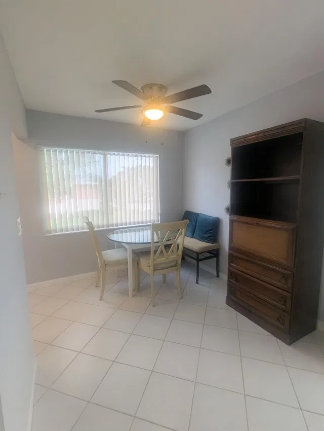 Residence photo 6