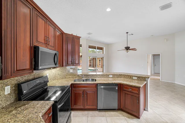 Boca Isles Residence photo 4