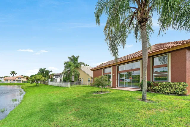 Boca Isles Residence photo 11