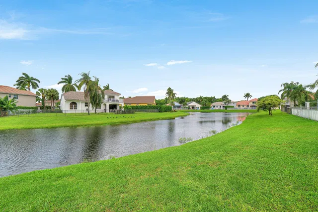 Boca Isles Residence photo 13
