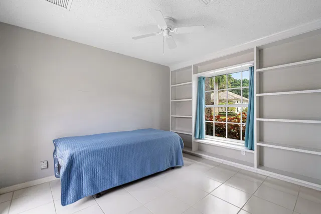 Boca Isles Residence photo 17
