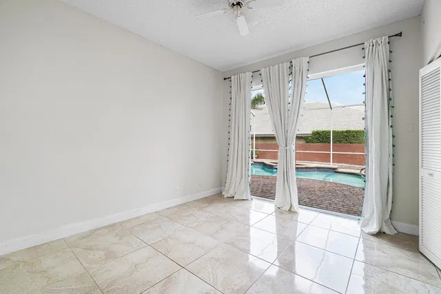 Boca Isles Residence photo 19