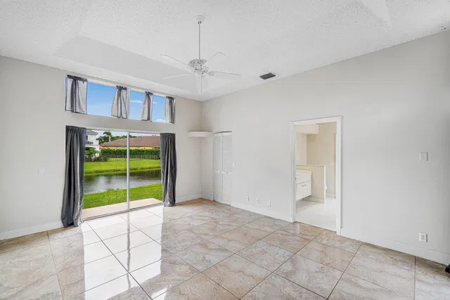 Boca Isles Residence photo 28