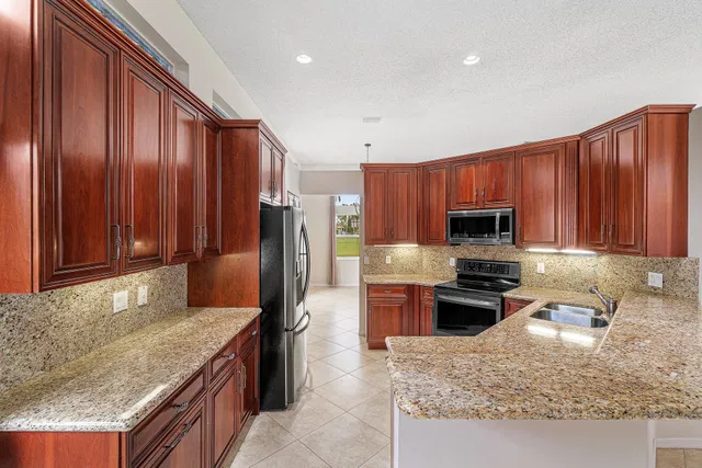 Boca Isles Residence photo 30