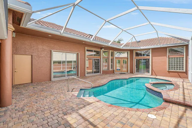 Boca Isles Residence photo 38