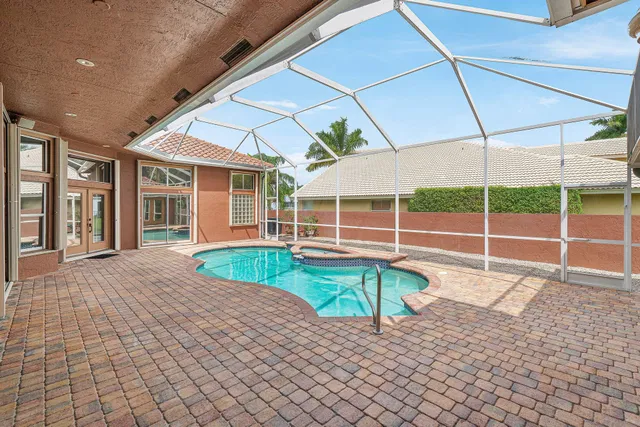 Boca Isles Residence photo 39