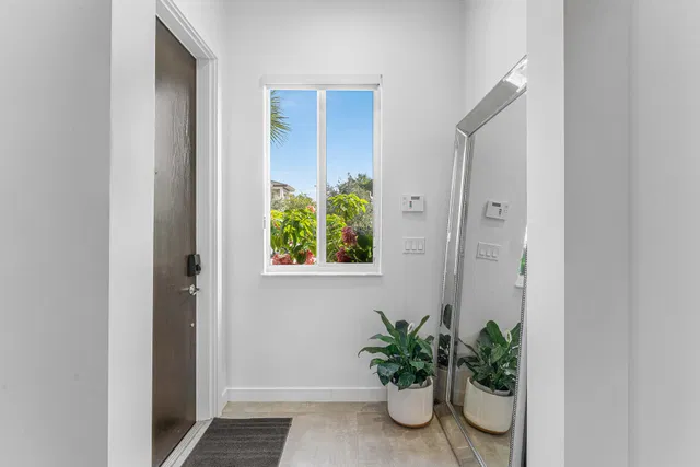 Residence photo 4