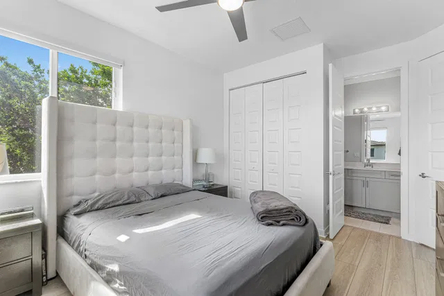 Residence photo 24