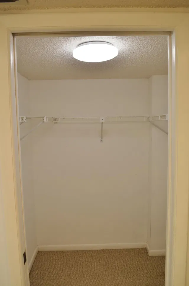 Unit 121 photo 15