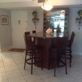 Unit 308 photo 5