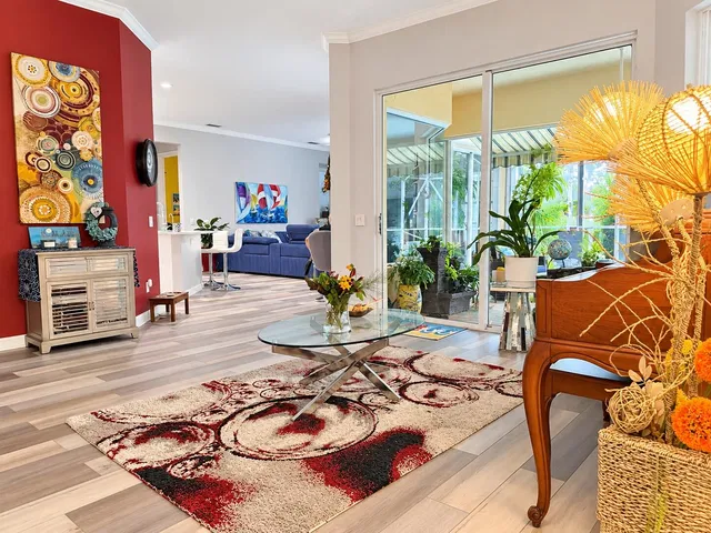 Residence photo 12