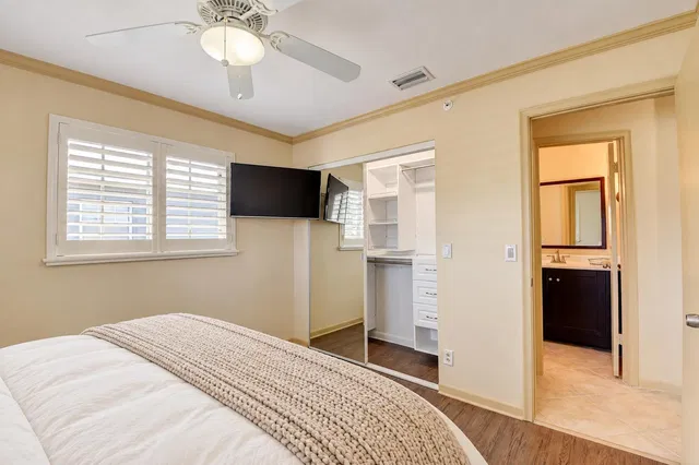 Residence photo 17