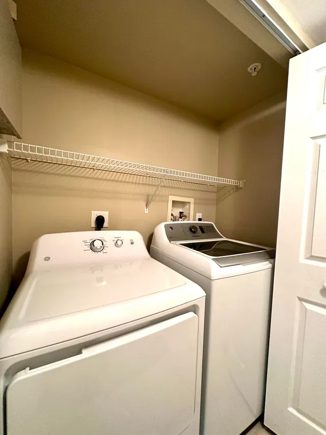 Unit 519 photo 27
