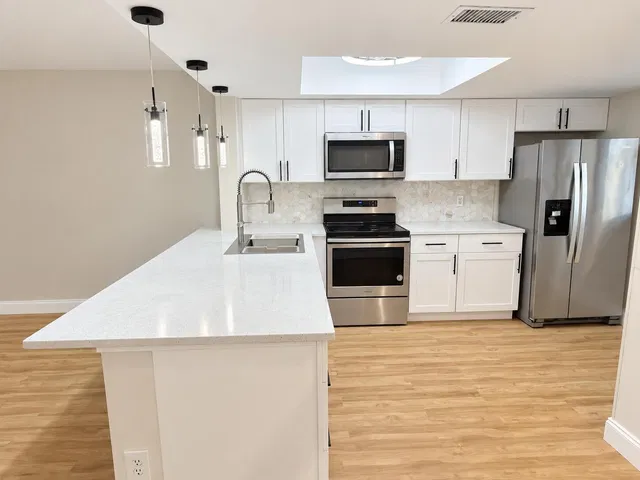 Residence photo 6