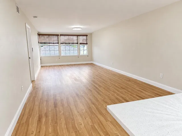Residence photo 12