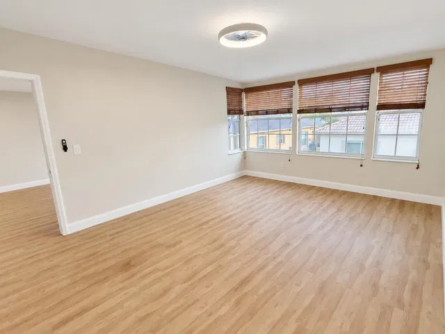 Residence photo 14