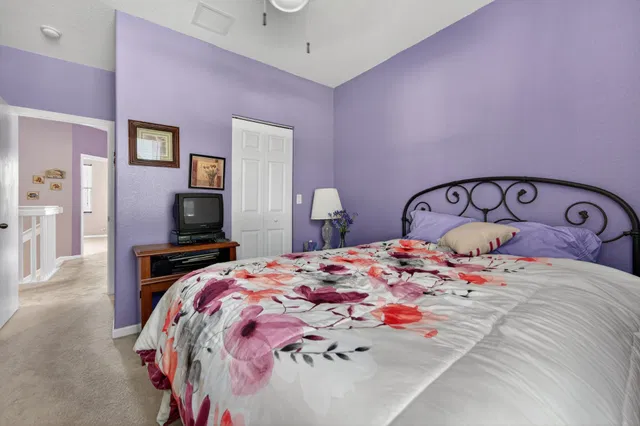 Residence photo 23