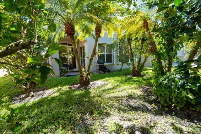 Residence photo 30