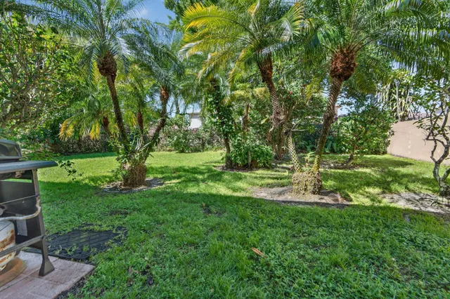 Residence photo 31