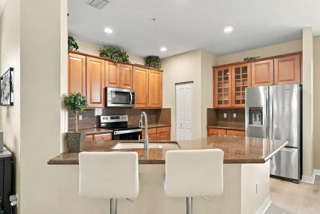 Residence photo 8