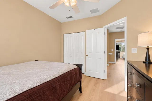 Residence photo 34