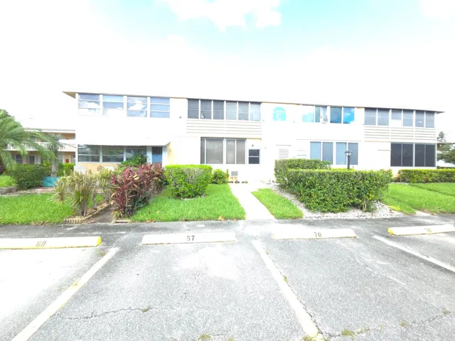Residence photo 28
