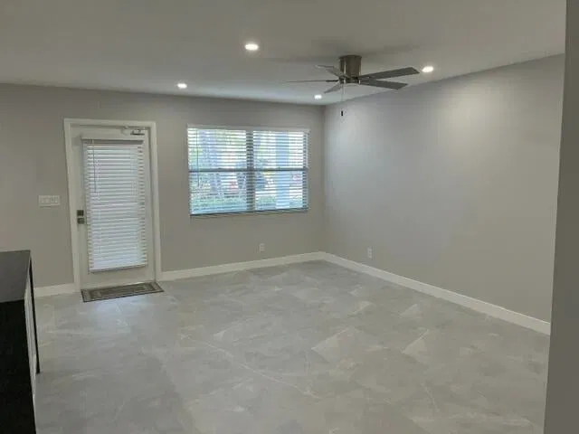  Residence photo 4