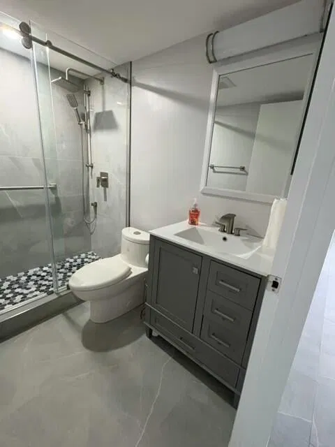 Residence photo 12