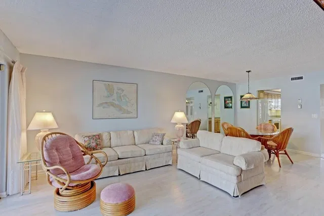 Singer Island Unit 401 photo 19
