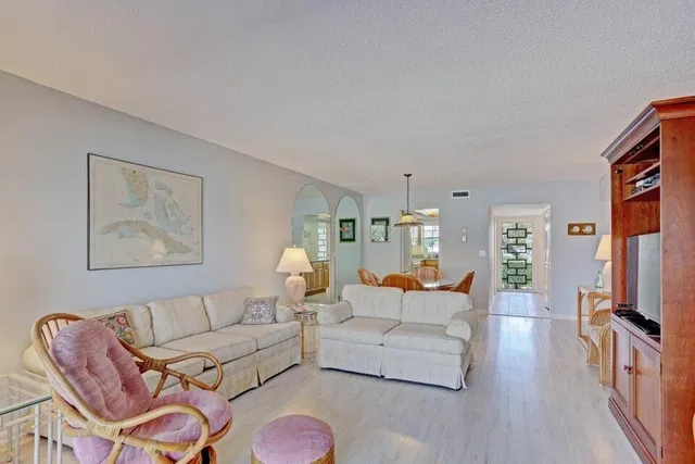 Singer Island Unit 401 photo 21