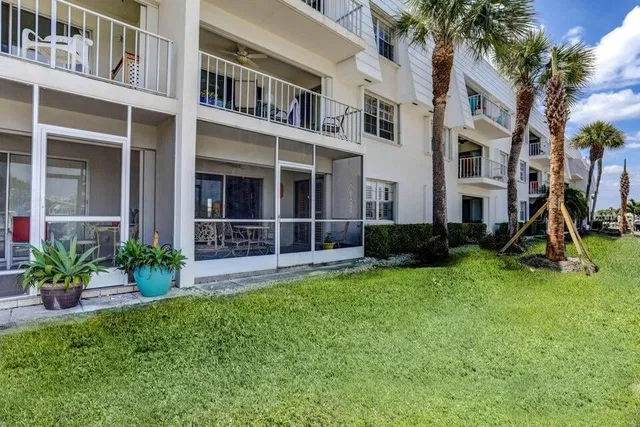 Singer Island Unit 401 photo 32