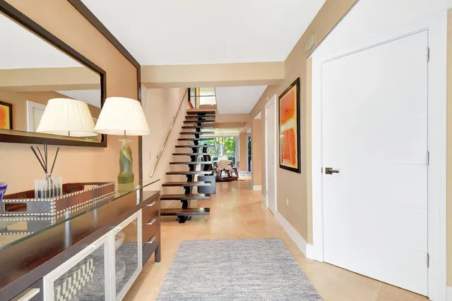 Unit 124 photo 14