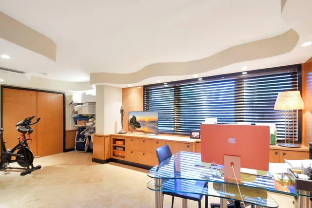 Unit 124 photo 47
