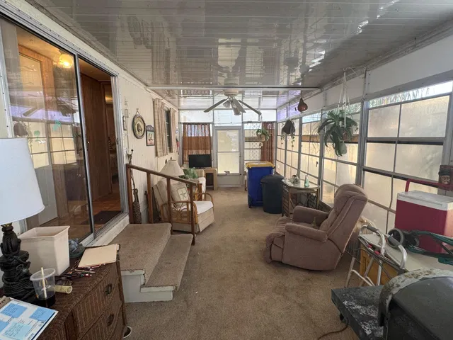Residence photo 6