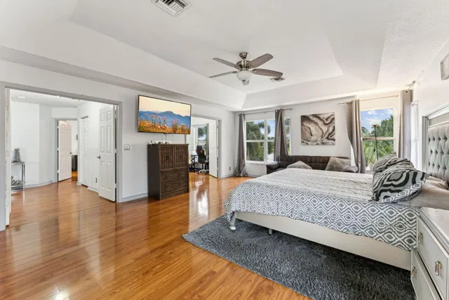 Residence photo 29