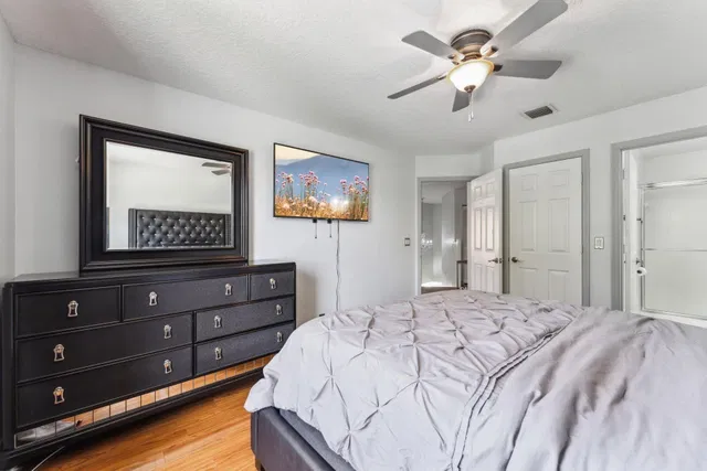 Residence photo 38