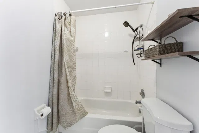 Residence photo 43