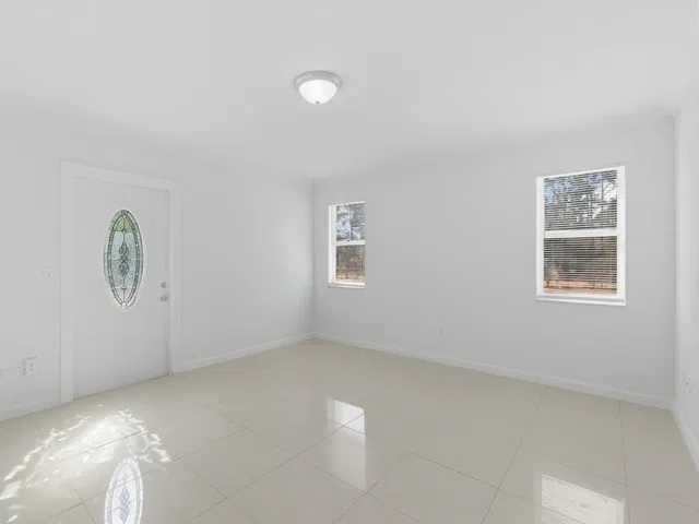  Residence photo 26