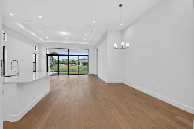 Residence photo 11