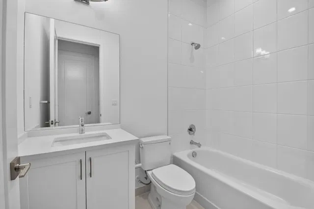 Residence photo 38