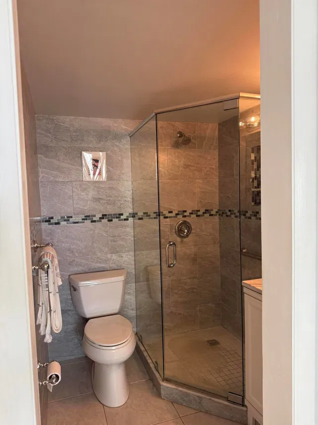  Unit H308 photo 20