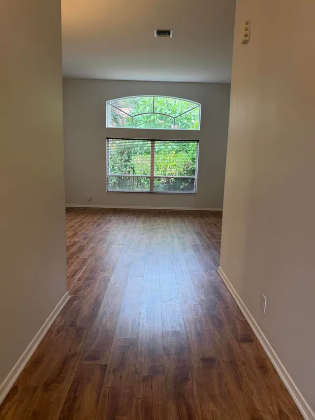 Residence photo 15