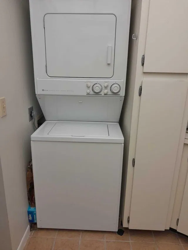 Unit C302 photo 13