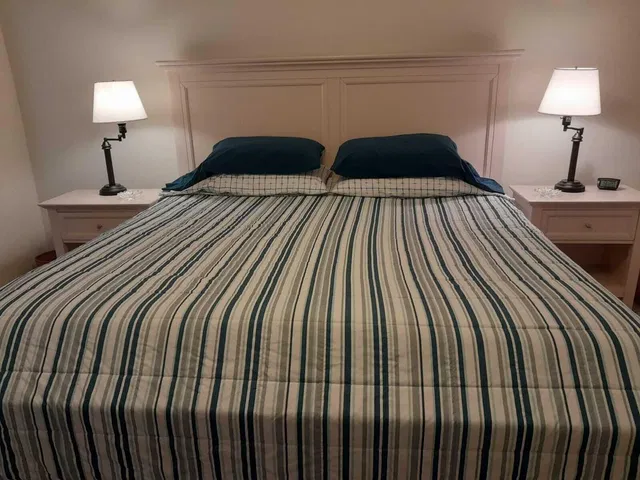 Unit C302 photo 16