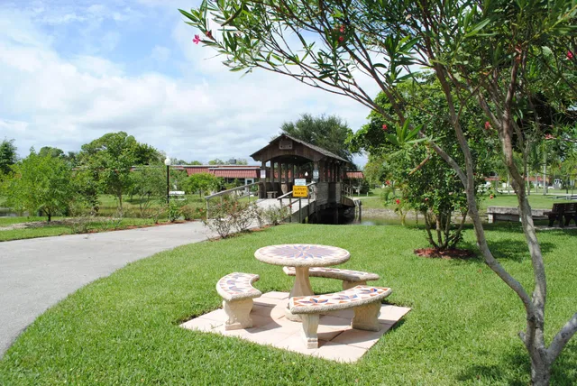 Residence photo 11