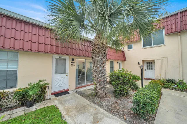 Residence photo 24