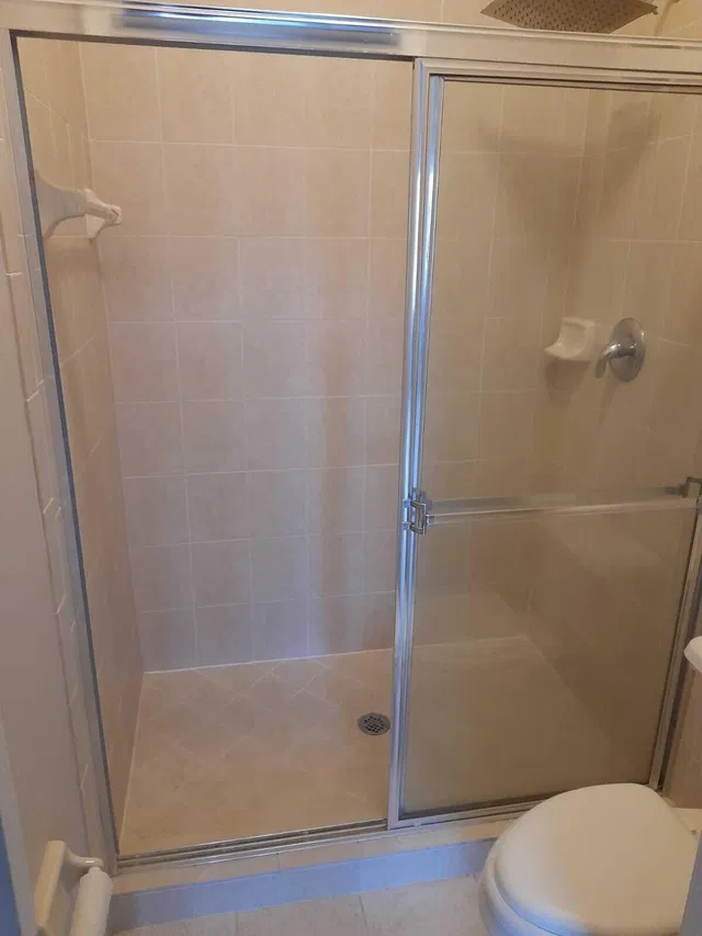 Unit 1812 photo 15