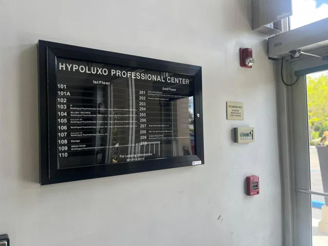 Unit 101 photo 6