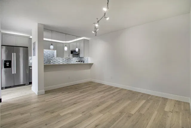 Unit 30b photo 10