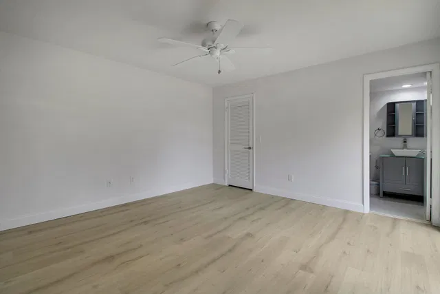 Unit 30b photo 26
